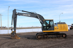 2014 Deere 210G LC