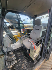 2012 Deere 250G LC